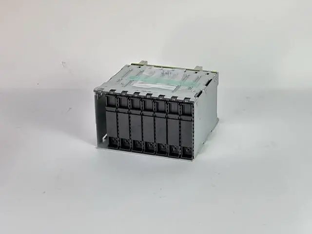 Main image of (NOT FOR HOME PC!) HPE DL380 DL385 DL345 DL38x Gen10/Plus/V2 8SFF Drive Cage Kit 2.5 SATA/SAS BC
