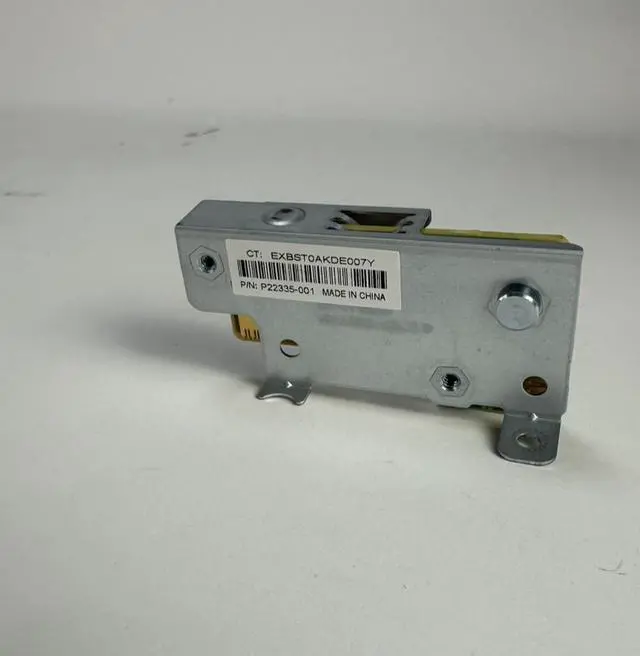 Alt view image 2 of 4 - HPE XL225n Gen10 Plus P22335-001 Node Power Riser Board P25450-001 with bracket