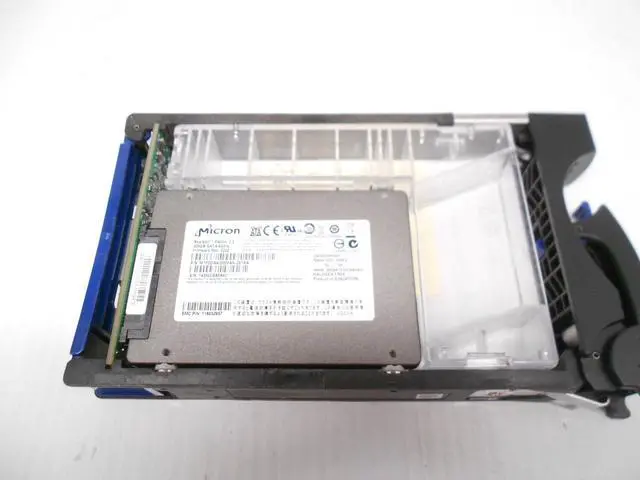 Alt view image 2 of 2 - EMC 005049781 200GB 6G 3.5" SSD Flash Solid State Drive VMAX 10K 20K 40K