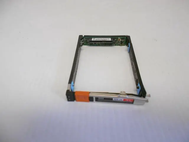 Alt view image 2 of 2 - (NOT FOR HOME PC!) lot of 8 EMC VNX 2.5" SAS CADDY TRAY 100-562-448 100-564-937 303-106-002D