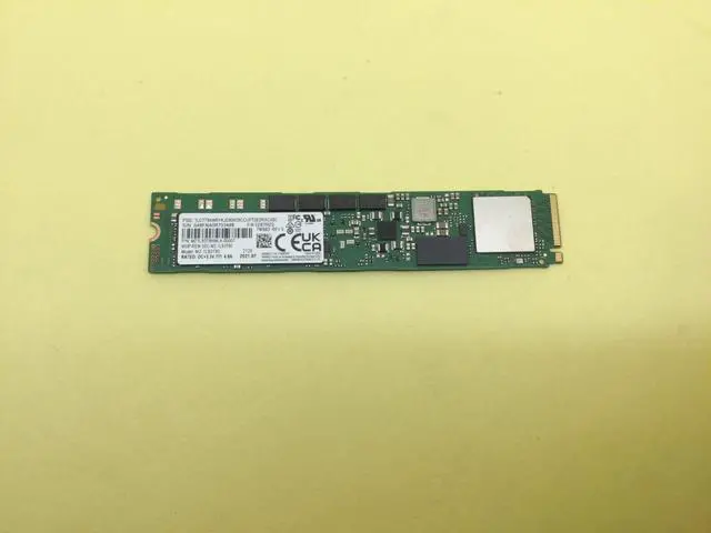 Main image of MZ-1LB3T80 Samsung PM983 3.84TB M.2 22110 PCIe Gen3 X4 NVMe SSD MZ1LB3T8HMLA