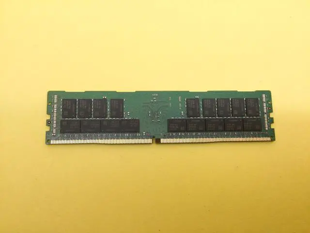 Alt view image 4 of 5 - P03052-091 HPE 32GB(1X32GB) 2Rx4 PC4-2933Y-R DDR4 Server Memory P00924-B21
