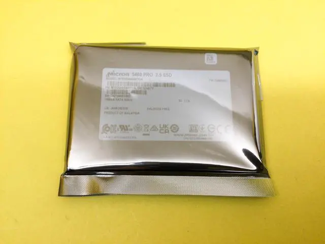 Alt view image 2 of 2 - Micron 5400 PRO 960GB SATA 6Gb/s 2.5in ENT SSD MTFDDAK960TGA