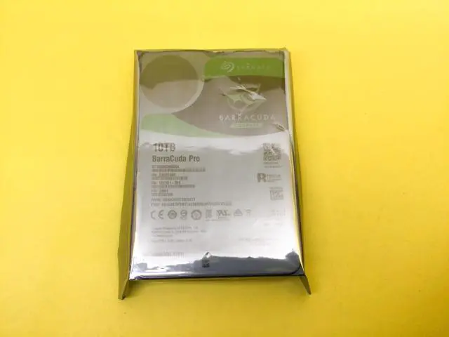 Alt view image 2 of 2 - Seagate BarraCuda Pro 10TB 7200RPM SATA 6Gb/s 3.5'' HDD ST10000DM0004