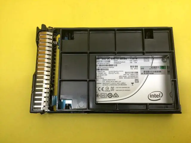 Main image of 804634-B21 HPE 1.6TB SATA 6G MIXED USE LFF (3.5IN) SCC SSD 805384-001