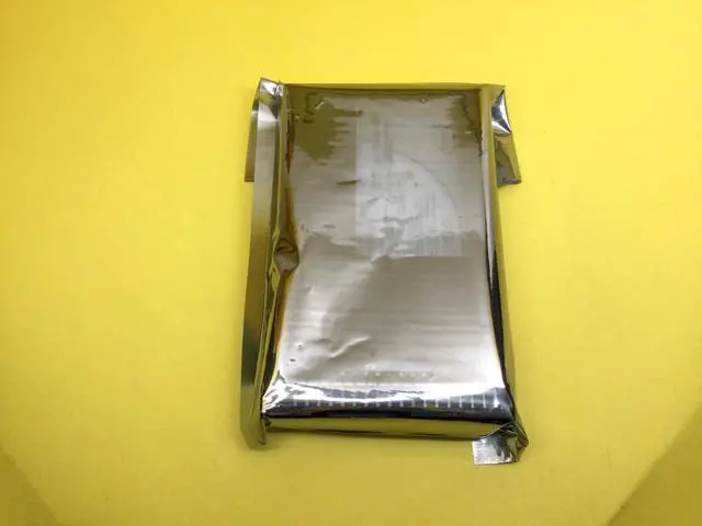 Alt view image 4 of 4 - 804634-B21 HPE 1.6TB SATA 6G MIXED USE LFF (3.5IN) SCC SSD 805384-001
