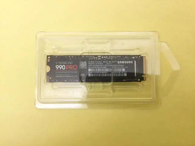 Alt view image 3 of 4 - Samsung 990 PRO 2TB M.2 NVME PCIE 4.0 V-NAND Internal SSD MZ-V9P2T0
