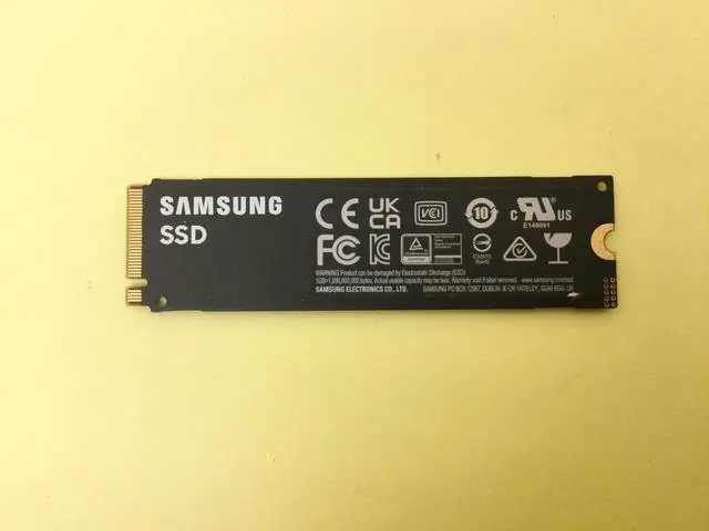 Alt view image 2 of 4 - Samsung 990 PRO 2TB M.2 NVME PCIE 4.0 V-NAND Internal SSD MZ-V9P2T0