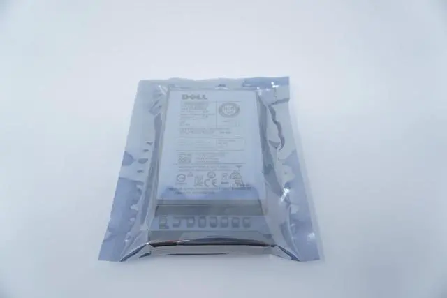 Main image of (NOT FOR HOME PC!) Dell 800GB 12Gb/s 2.5" SAS SSD For R740 R740XD R740XD2 R860 R250 R760XA R960