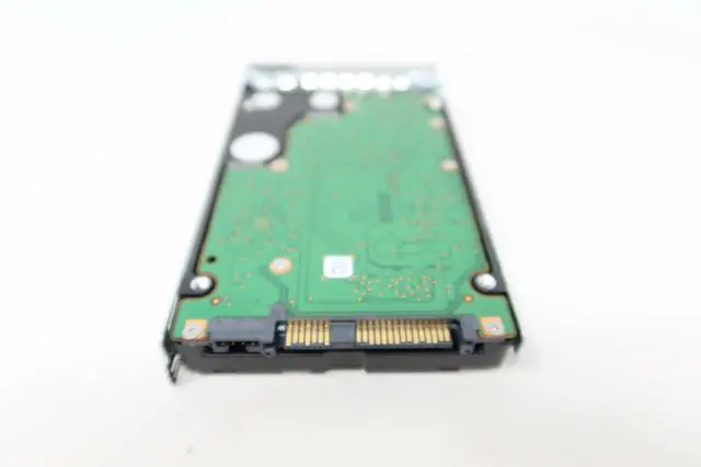 Alt view image 2 of 2 - (NOT FOR HOME PC!) 800GB 12Gb/s 2.5" SAS SSD for Dell Server R240 R340 R440 R6525 R750 R750XA R960