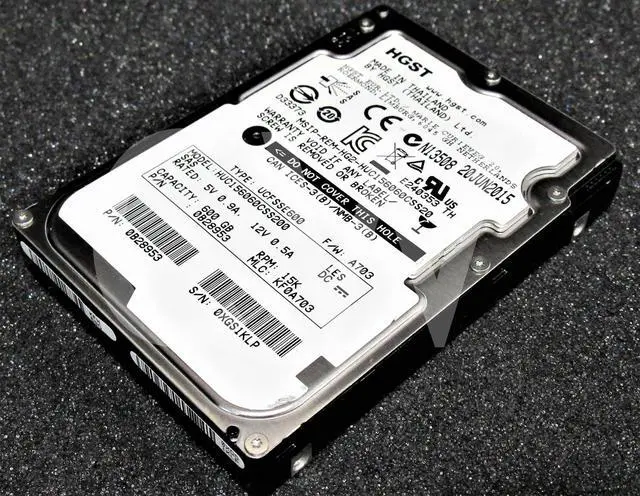 Alt view image 4 of 4 - (NOT FOR HOME PC!) 0B28953 Hitachi 600GB 15K RPM 12Gbps 2.5" SAS HDD Hard Drive HUC156060CSS200