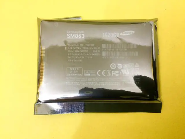 Alt view image 3 of 3 - MZ-7KM1T9E Samsung SM863 1.92TB SATA 6Gbps 2.5'' SSD MZ-7KM1T90