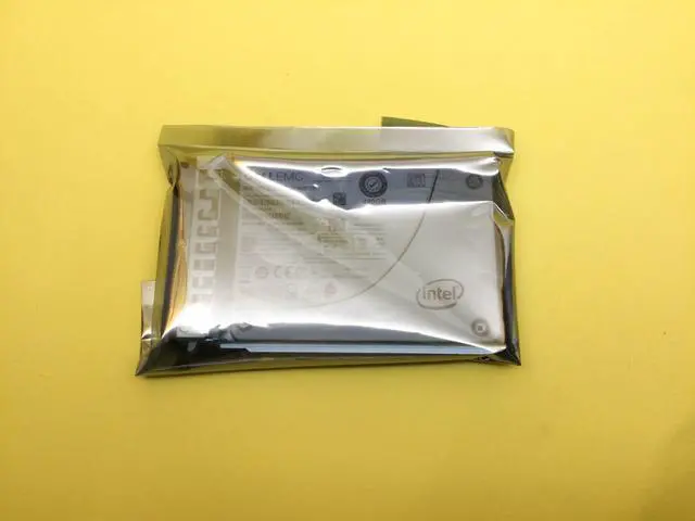 Alt view image 2 of 2 - VPP5P Dell 480GB SATA 6Gbps Read Intensive 2.5'' SSD 0VPP5P SSDSC2KB480G8R