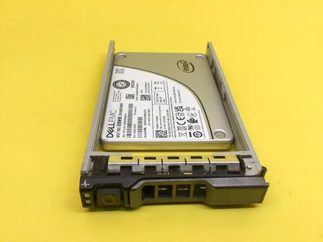 Alt view image 2 of 3 - DYMD0 DELL Intel S4620 960GB SATA 6Gb/s Mixed Use 2.5'' SSD SSDSC2KG960GZR
