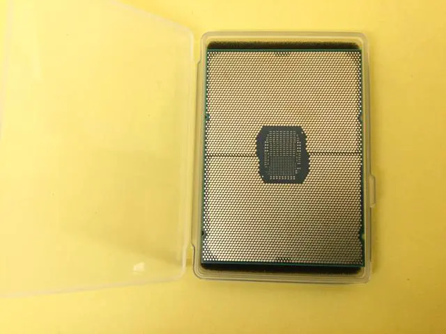 Alt view image 2 of 3 - SRKJ9 INTEL XEON GOLD 6338 32-CORE 2.00GHZ 48MB 205W PROCESSOR