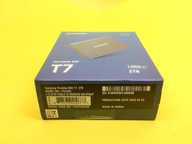 Alt view image 2 of 3 - SAMSUNG T7 Portable SSD 2TB Up to 1050 MB/s USB 3.2 External SSD MU-PC2T0H