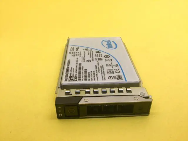 Alt view image 2 of 3 - 67W2T Dell 4TB PCIe NVMe Read Intensive 2.5in SSD 067W2T SSDPE2KX040T8 w/ Gen14