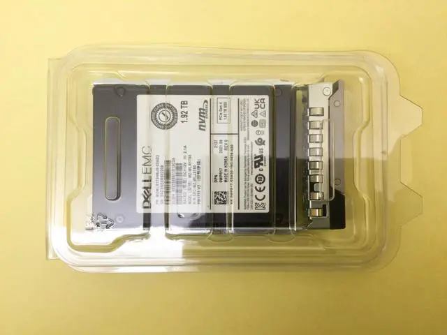 Alt view image 3 of 4 - WPR17 Dell PM1733 1.92TB NVMe PCIe4.0 Read Intensive 2.5'' SSD 0WPR17 MZ-WLR1T90