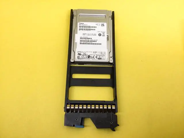 Alt view image 2 of 3 - (NOT FOR HOME PC!) B5J-M15RSS Hitachi KIOXIA PM6-R 15.36TB SAS 24Gb/s 2.5in SSD KPM61RUG15T3