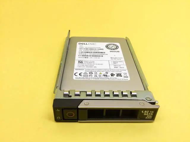 Alt view image 2 of 3 - 6NFDV Dell EMC 960GB SATA 6Gb/s Read Intensive 2.5in SSD HFS960G3H2X069N