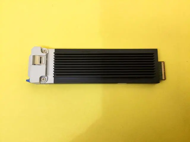 Main image of MTFDKCE3T8TFR Micron 7450 PRO 3.84TB PCIe 4.0 x4 NVMe E1.S SSD DELL WWM80