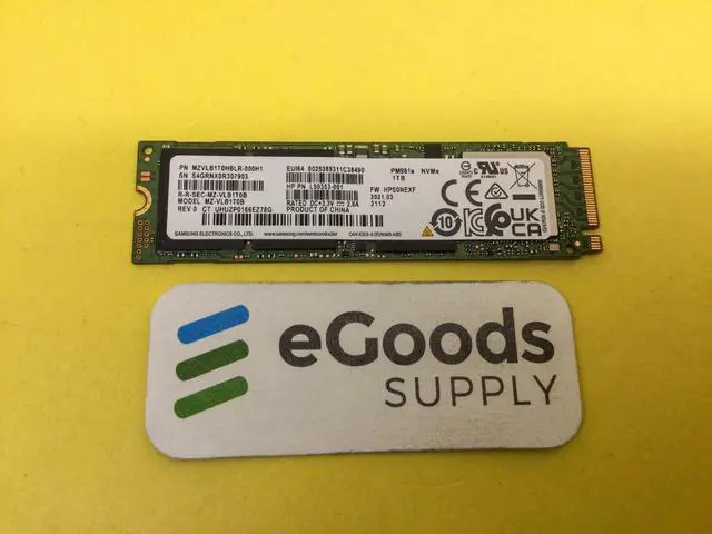 Main image of MZ-VLB1T0B Samsung PM981a 1TB PCI Express 3.0 x4 NVMe M.2 2280 Internal SSD