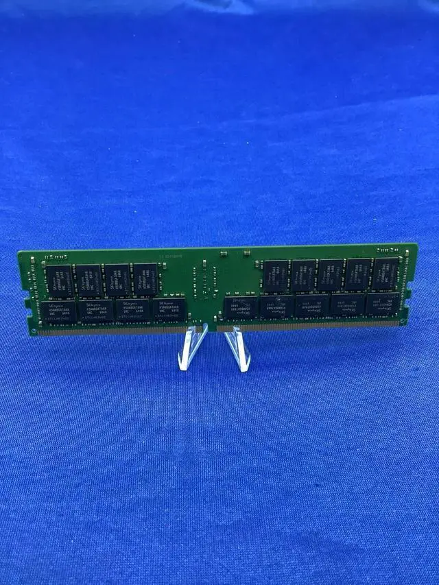 Alt view image 6 of 7 - HMABAGR7A4R4N-VN HYNIX 128GB (1X128GB) 2S4RX4 PC4-2666V RDIMM MEMORY