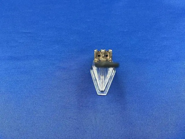 Alt view image 4 of 6 - 57-1000485-01 BROCADE 32G 850NM Fibre Channel SW MMF LC SFP+ TRANSCEIVER