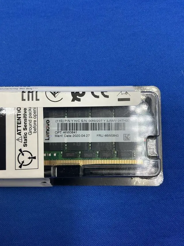 Alt view image 7 of 7 - 46W0843 Lenovo 64GB (1x64GB) 4DRX4 PC4-2666V MEMORY 00NV207 46W0841