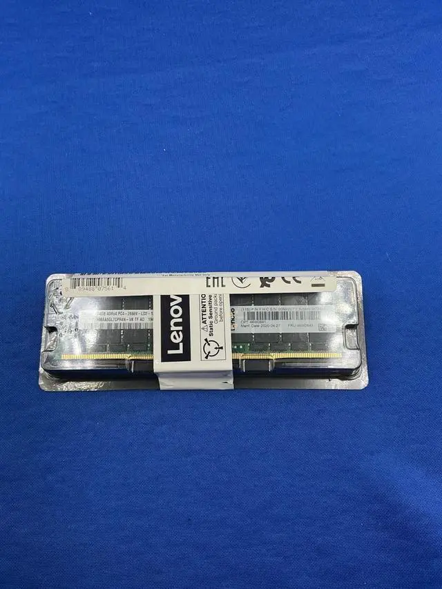 Alt view image 5 of 7 - 46W0843 Lenovo 64GB (1x64GB) 4DRX4 PC4-2666V MEMORY 00NV207 46W0841
