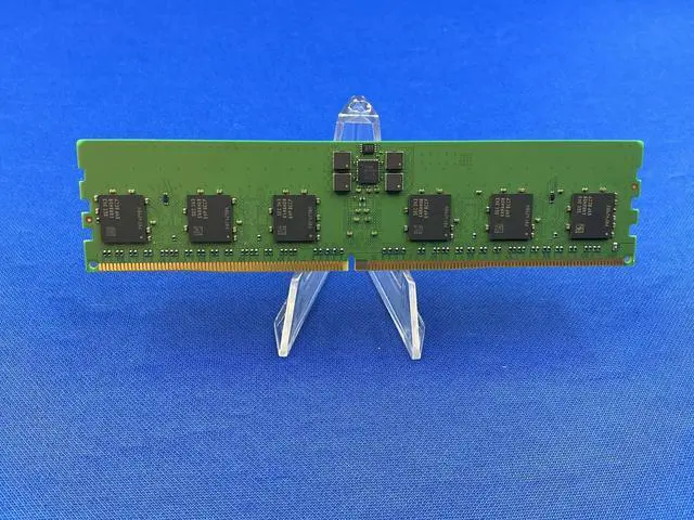 Alt view image 4 of 6 - M321R2GA3PB1-CCP SAMSUNG 16GB (1x16GB) 1Rx8 PC5-6400B RDIMM MEMORY