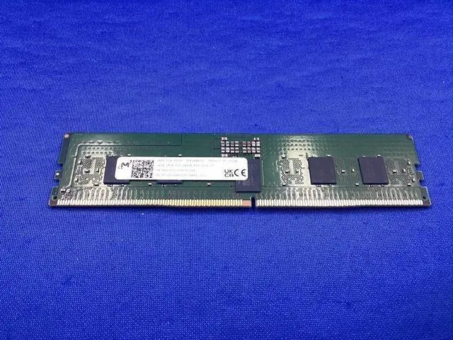 Main image of MTC10F1084S1RC48BA1 MICRON 16GB (1X16GB) 1Rx8 PC5-4800B SERVER MEMORY