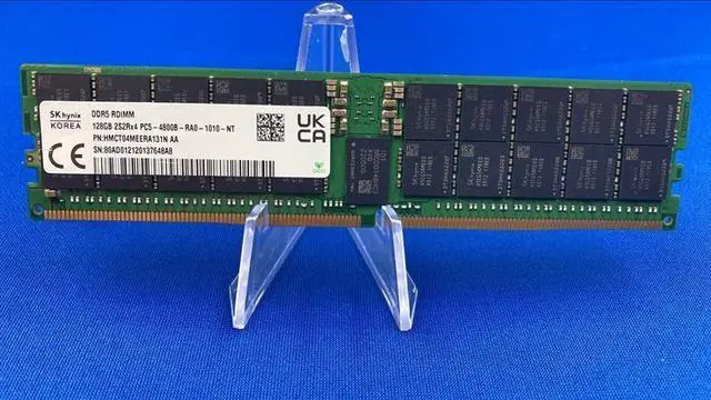 Main image of HMCT04MEERA131N HYNIX 128G (1X128GB) 2S2RX4 PC5-4800B RDIMM MEMORY