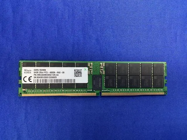 Main image of HMCG94MEBRA112N HYNIX 64GB 2RX4 PC5-4800B RDIMM MEMORY