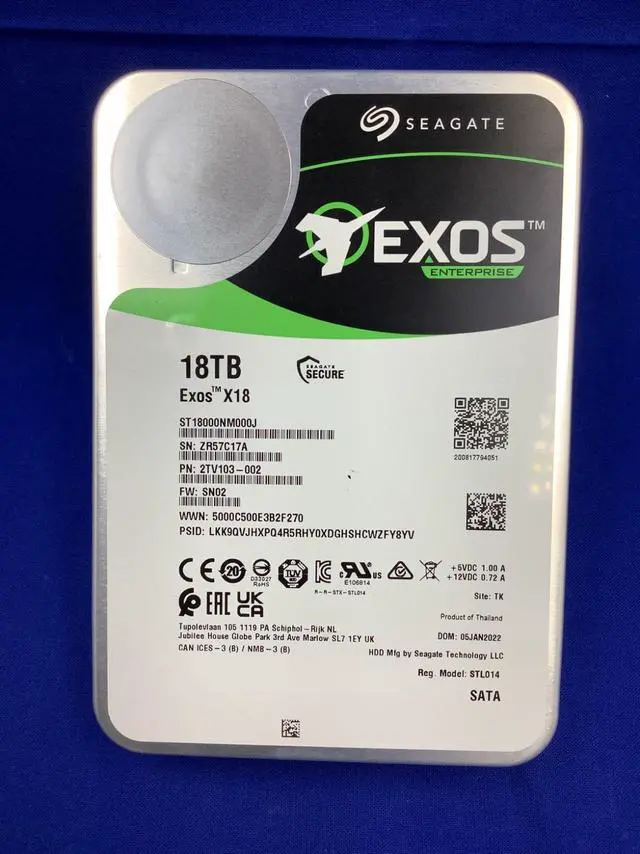 Main image of ST18000NM000J Seagate Exos X18 18TB 7.2K RPM SATA 6Gb/s 3.5" 512e/4Kn HDD