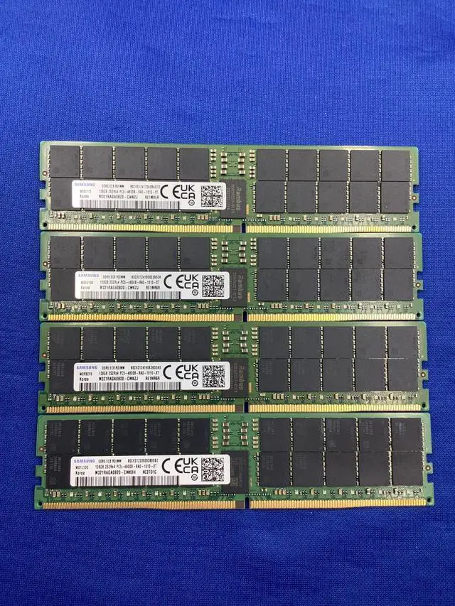 Alt view image 4 of 7 - M321RAGA0B20-CWK SAMSUNG 128G (1X128GB) 2S2RX4 PC5-4800B MEMORY