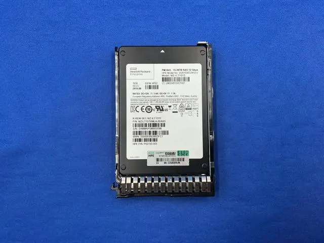 Main image of (NOT FOR HOME PC!) P06592-B21 HPE 15.3TB SAS 12G READ INTENSIVE 2.5inch SC TLC SSD P08612-001