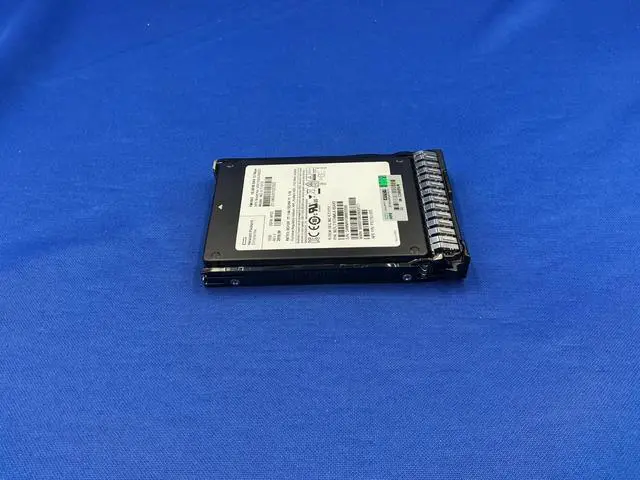 Alt view image 5 of 6 - (NOT FOR HOME PC!) P06592-B21 HPE 15.3TB SAS 12G READ INTENSIVE 2.5inch SC TLC SSD P08612-001