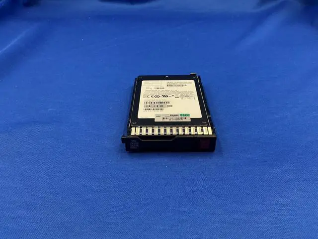 Alt view image 2 of 6 - (NOT FOR HOME PC!) P06592-B21 HPE 15.3TB SAS 12G READ INTENSIVE 2.5inch SC TLC SSD P08612-001