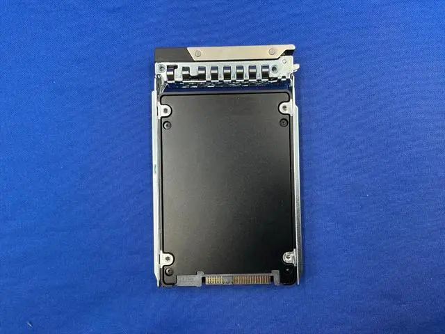 Alt view image 5 of 6 - (NOT FOR HOME PC!) 07FNRX Dell Enterprise Plus PM1633a 960GB SAS 12Gbps Read Intensive 2.5in SSD
