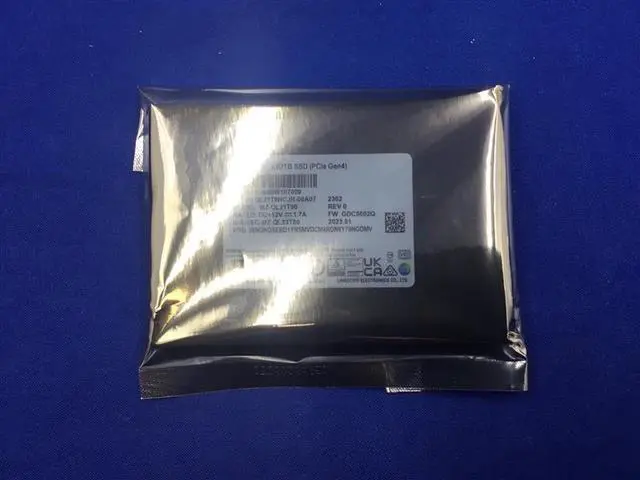 Alt view image 3 of 3 - MZ-QL21T90 Samsung PM9A3 1.92TB 2.5'' PCIe Gen4 X4 NVMe U.2 SSD MZQL21T9HCJR