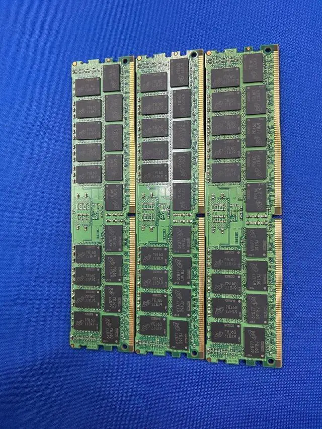 Alt view image 3 of 6 - MTA36ASF4G72PZ-2G1B1 SAMSUNG 32GB (1X32GB) 2RX4 PC4-2133P RDIMM MEMORY