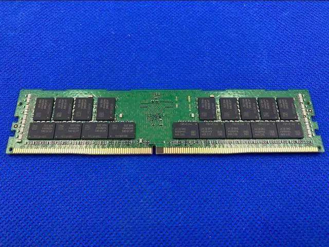 Alt view image 2 of 2 - M393A4K40DB2-CVF SAMSUNG 32GB (1X32GB) 2RX4 PC4-2933Y MEMORY
