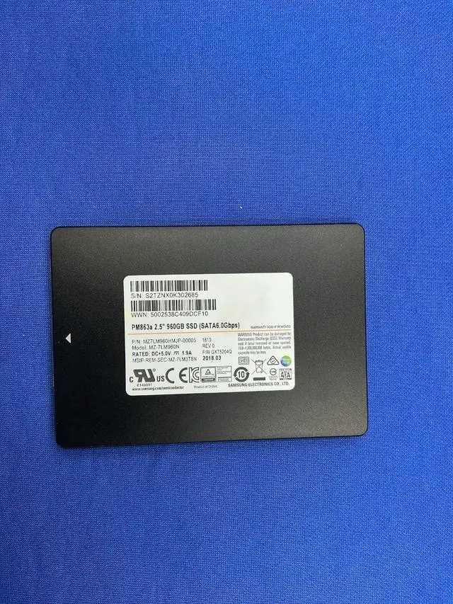 Alt view image 2 of 6 - MZ-7LM960N Samsung PM863a Series 960GB SATA 6Gbps 2.5" SSD