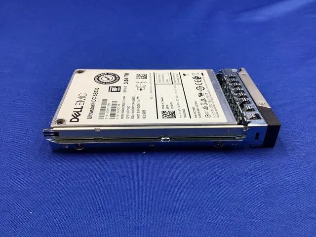 Alt view image 3 of 6 - (NOT FOR HOME PC!) YW17N DELL 3.84TB Read Intensive SAS 12Gb/s 512e 2.5'' SSD WUSTR1538ASS200