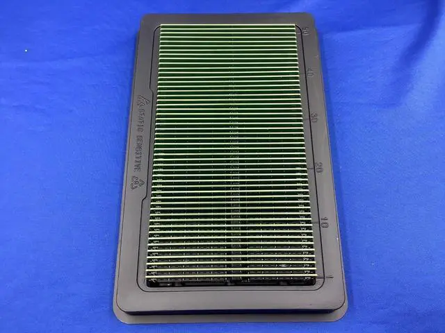 Alt view image 6 of 7 - M393A4G40BB3-CWE SAMSUNG 32GB (1X32GB) 1RX4 PC4-3200A RDIMM MEMORY