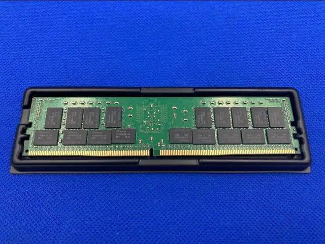 Alt view image 2 of 2 - HMA84GR7JJR4N-WM HYNIX 32GB (1X32GB) 2Rx4 PC4-2933Y MEMORY