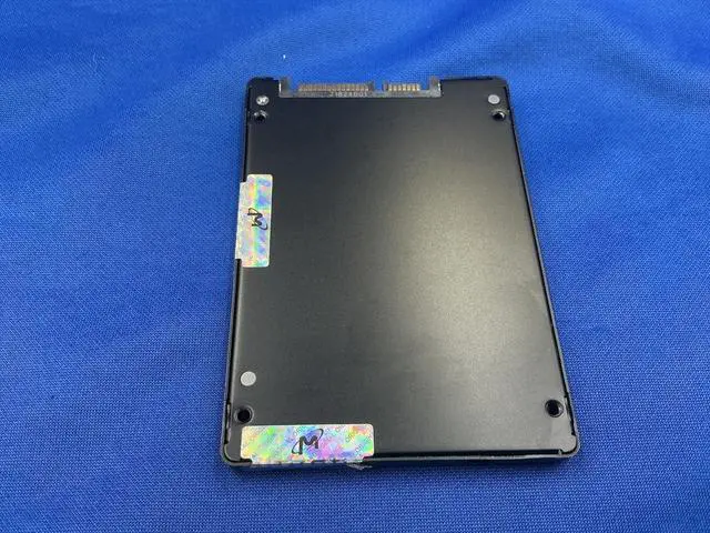 Alt view image 3 of 6 - MTFDDAK1T9TDS Micron 5300 PRO 1.92TB 2.5" SATA SSD MTFDDAK1T9TDS-1AW1ZABYY