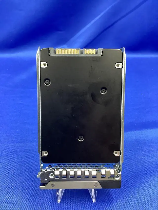 Alt view image 3 of 4 - MZ-7LH1T9A Dell Samsung PM883 2.5 1.92TB 6GBPS RI SATA SSD Y24T6 0Y24T6