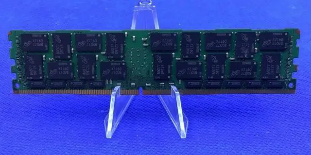 Alt view image 2 of 2 - MTA36ASF4G72LZ-2G6D1 MICRON 32GB (1X32GB) 2RX4 PC4-2666V MEMORY